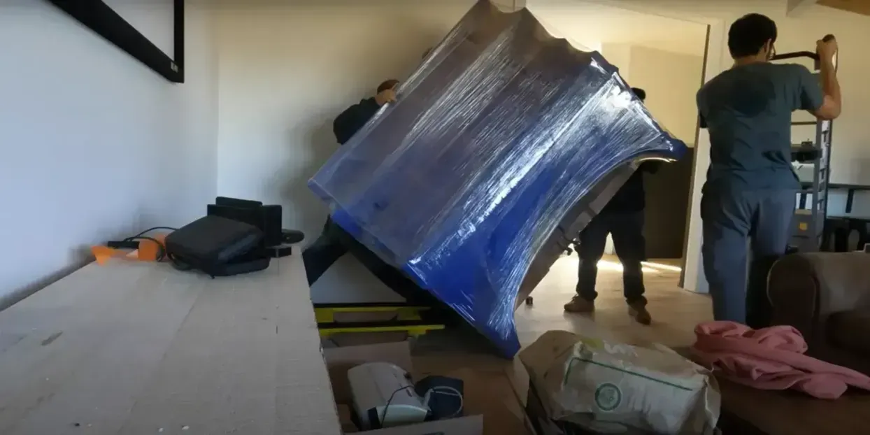 Moving gallery photo 2